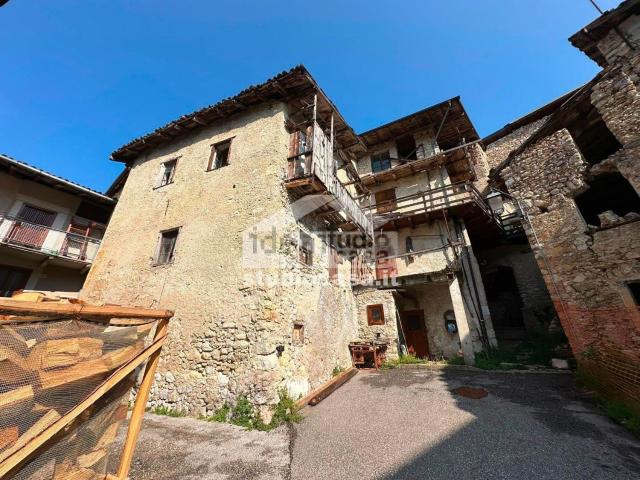 Rustico in vendita a Comunità della Vallagarina, Terragnolo
