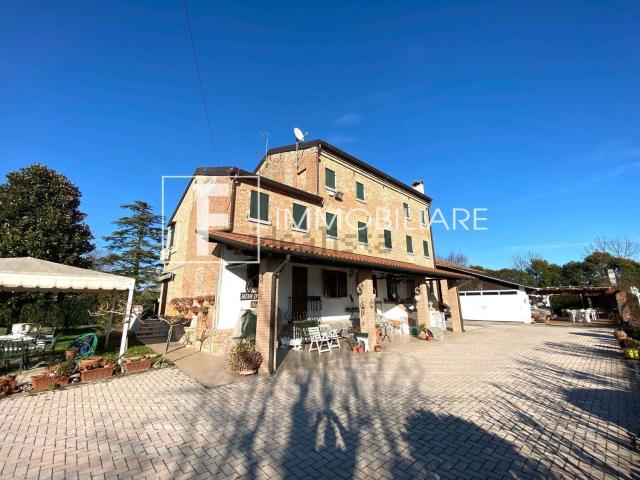 Rustico in vendita a Villaggio Ciano, Jesolo