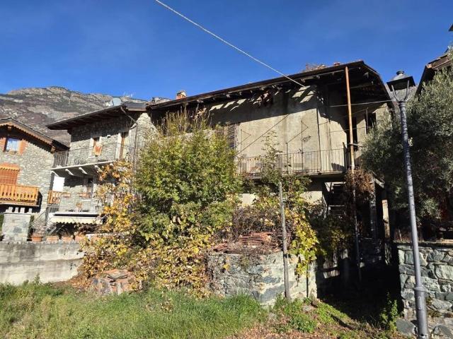 Rustico in vendita a Saint Vincent, Aosta