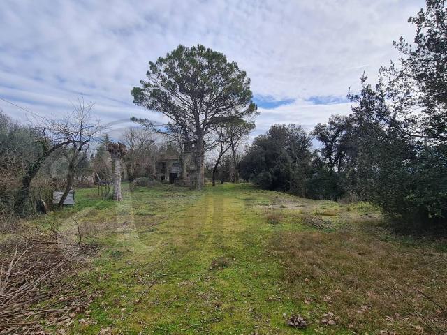 Rustico in vendita a Aquino, Lazio
