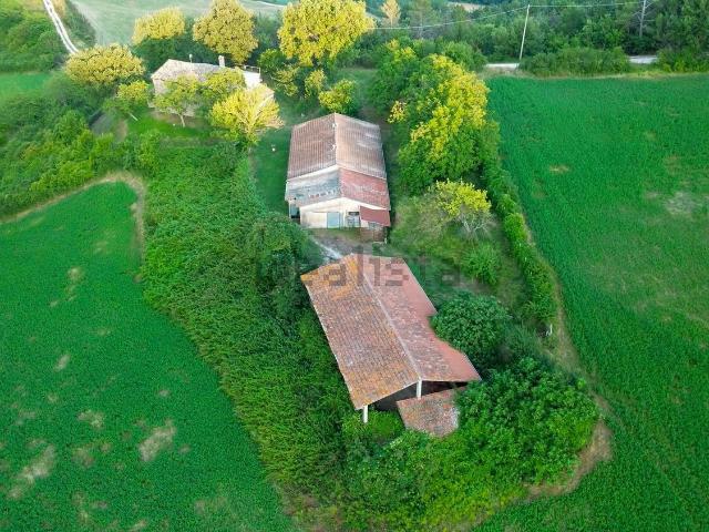 Rustico in vendita a Marche, Pesaro E Urbino
