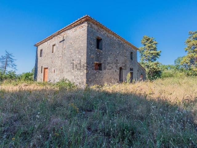 Rustico in vendita a Lajatico, Toscana