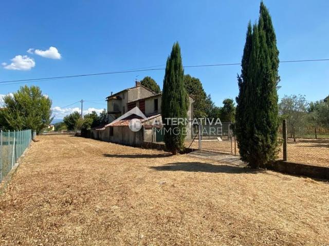 Rustico in vendita a Capannori, Toscana