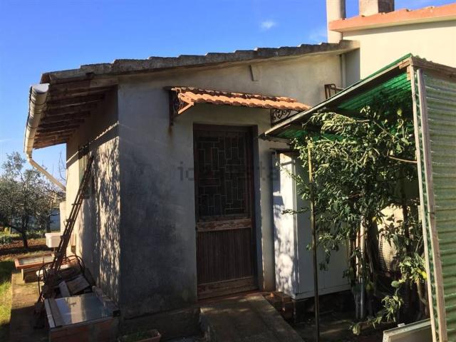 Rustico in vendita a San Vincenzo, Toscana