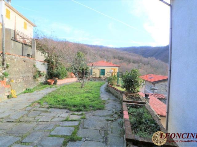 Rustico in vendita a Unione di comuni Montana Lunigiana, Filattiera