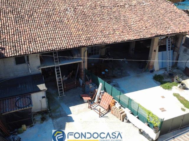Rustico in vendita a Unione dei Comuni Bassa Bresciana Occidentale, Lograto