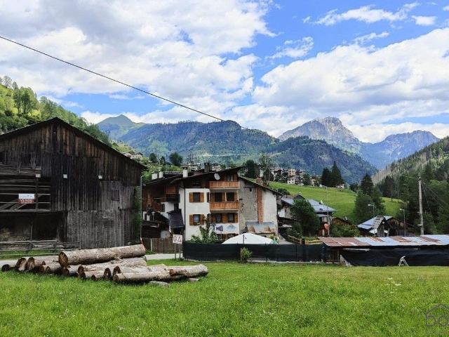 Rustico in vendita a Rocca Pietore, Veneto