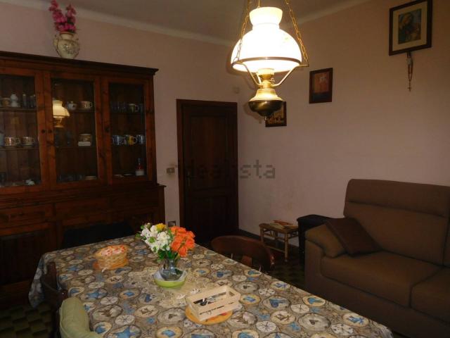 Rustico in vendita a Unione dei comuni del Distretto Ceramico, Fiorano Modenese