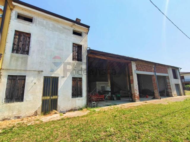 Rustico in vendita a Grumolo Delle Abbadesse, Veneto
