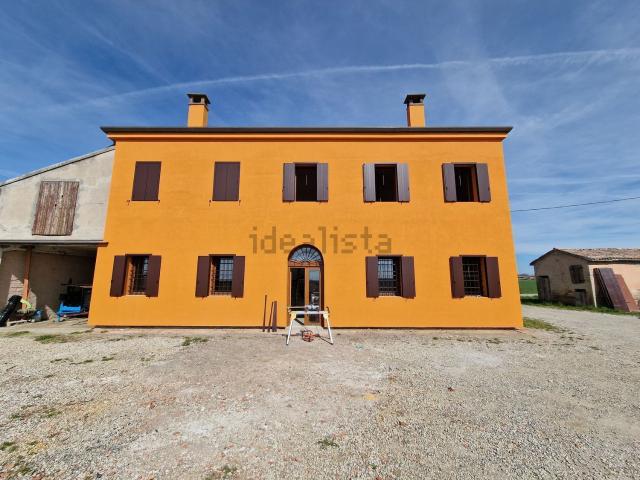 Rustico in vendita a Voghiera, Reggio Emilia