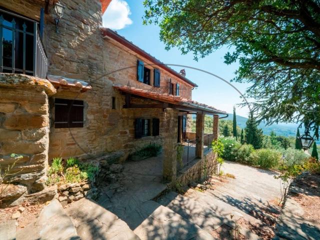 Rustico in vendita a Loro Ciuffenna, Toscana