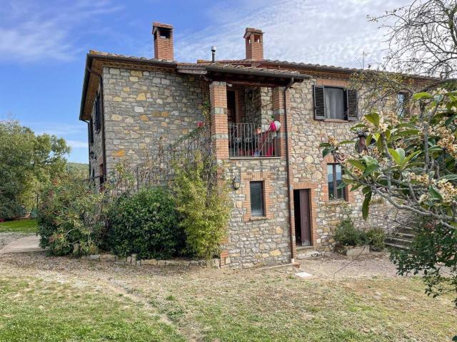 Rustico in vendita a Montegabbione, Terni