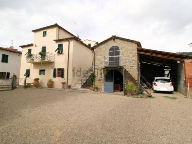 Rustico in vendita a Loro Ciuffenna, Toscana