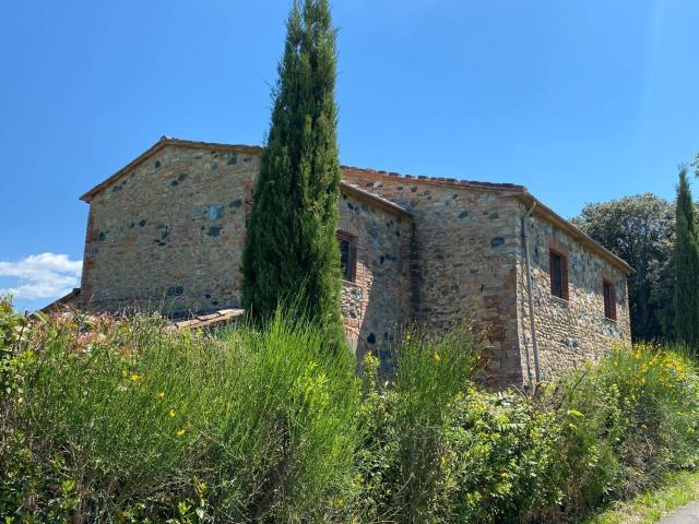 Rustico in vendita a Larderello, Toscana