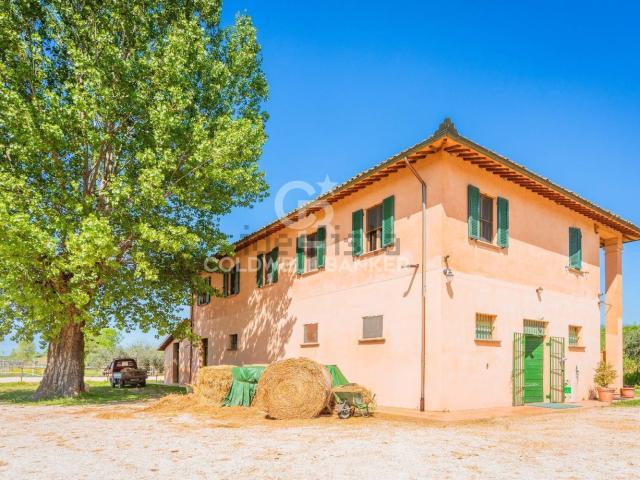 Rustico in vendita a Trevi, Umbria