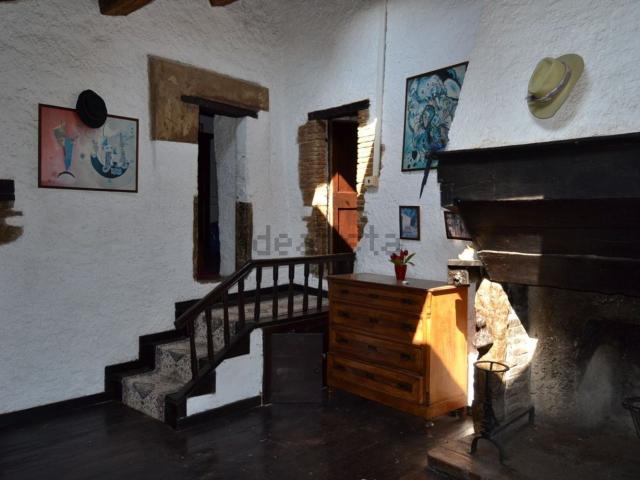 Rustico in vendita a San Leo Bastia, Umbria