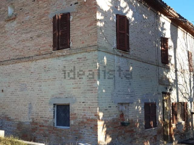 Rustico in vendita a Marche, Macerata