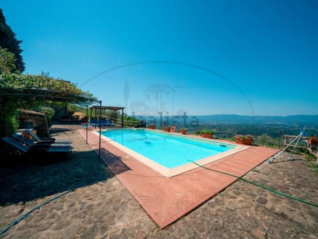 Rustico in vendita a Loro Ciuffenna, Toscana