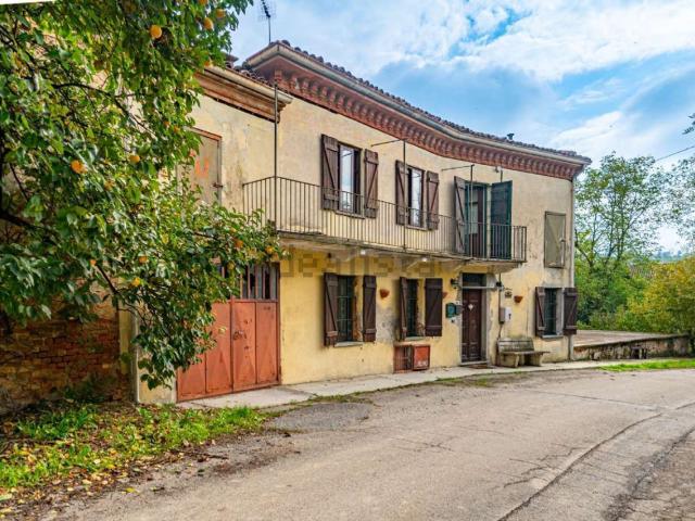 Rustico in vendita a Piemonte, Asti