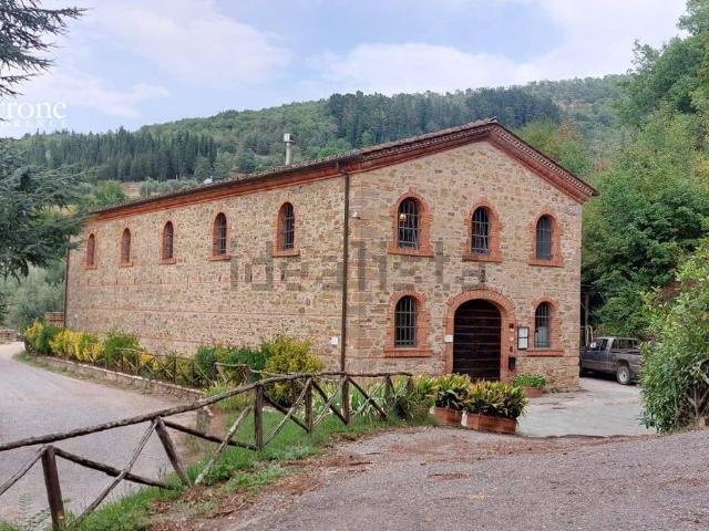 Rustico in vendita a Dicomano, Toscana