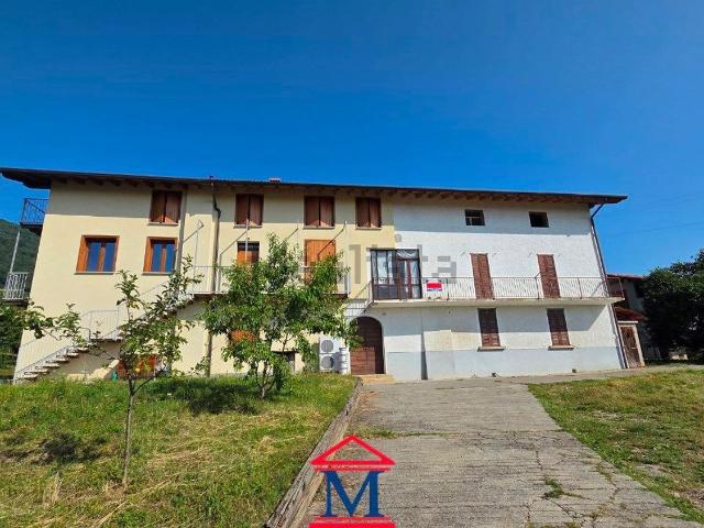 Rustico in vendita a Ranica, Lombardia