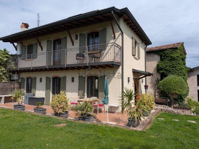 Rustico in vendita a Monzambano, Lombardia