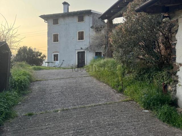 Rustico in vendita a Montecchia Di Crosara, Veneto