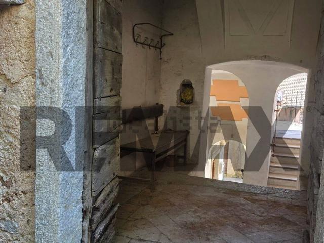Rustico in vendita a Comunità Montana del Piambello, Cuasso Al Monte