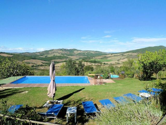 Rustico in vendita a Radicondoli, Siena