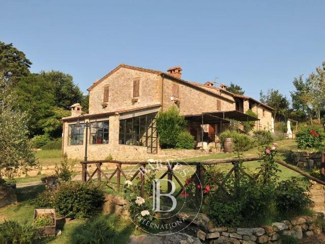 Rustico in vendita a Passignano Sul Trasimeno, Umbria