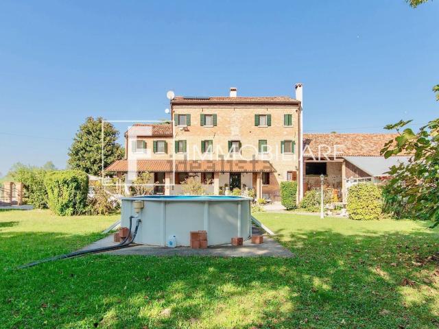 Rustico in vendita a Jesolo, Veneto