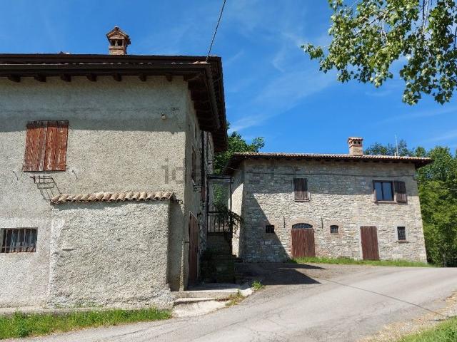 Rustico in vendita a Unione dei comuni del Distretto Ceramico, Prignano Sulla Secchia