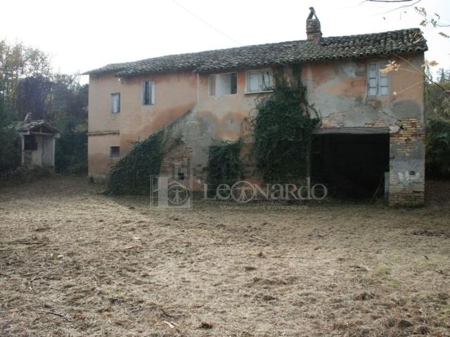Rustico in vendita a Piattoni, Marche
