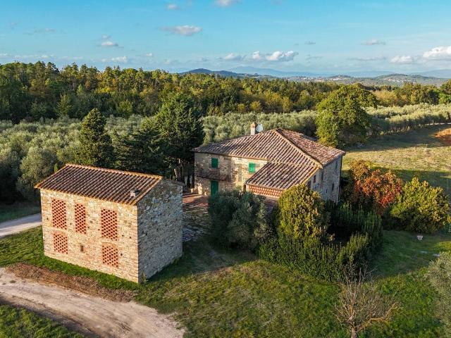 Rustico in vendita a Mercatale in Val di Pesa, San Casciano in Val di Pesa