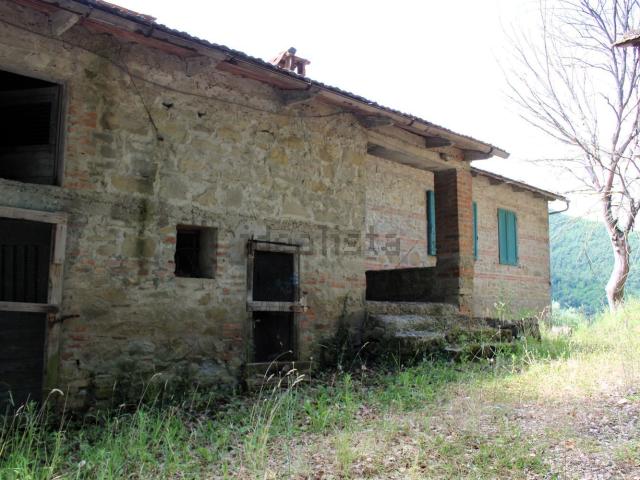 Rustico in vendita a Dicomano, Firenze