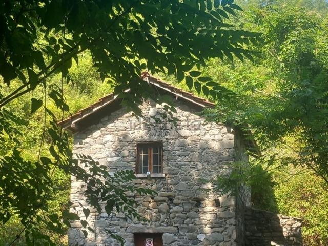 Rustico in vendita a Unione di comuni Montana Lunigiana, Tresana