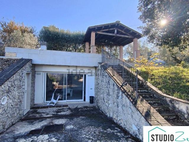 Rustico in vendita a Amelia, Terni