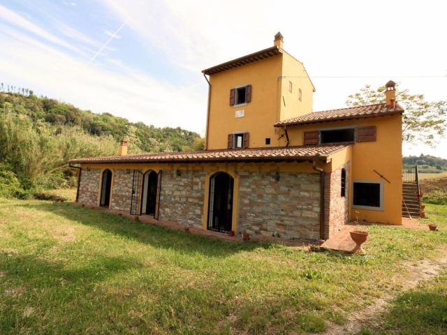 Rustico in vendita a Casciana Terme Lari, San Ruffino