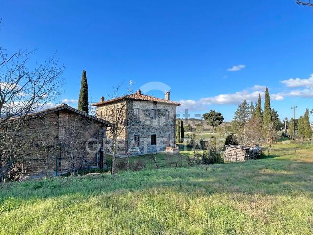 Rustico in vendita a Sarteano, Toscana