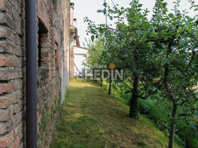 Rustico in vendita a Codognè, Veneto