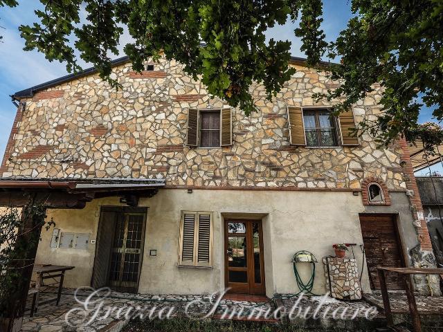 Rustico in vendita a Monteverdi Marittimo, Toscana