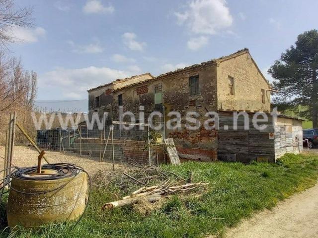 Rustico in vendita a Marche, Pesaro E Urbino