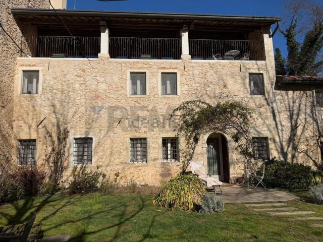 Rustico in vendita a Arcugnano, Veneto