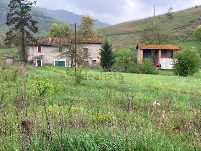 Rustico in vendita a Unione dei comuni Valli del Reno, Lavino e Samoggia, Monte San Pietro