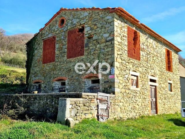 Rustico in vendita a Spedaletto, Subbiano
