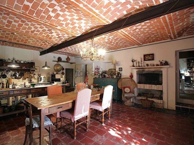 Rustico in vendita a San Bartolomeo, Piemonte
