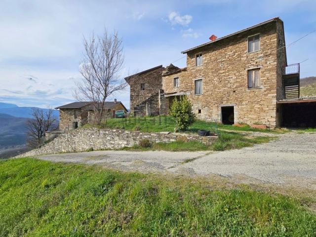 Rustico in vendita a Berceto, Reggio Emilia