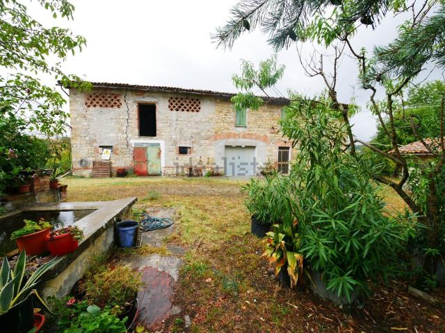 Rustico in vendita a Unione dei comuni del Frignano, Serramazzoni