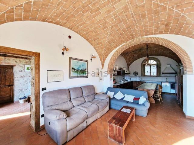 Rustico in vendita a Larderello, Toscana