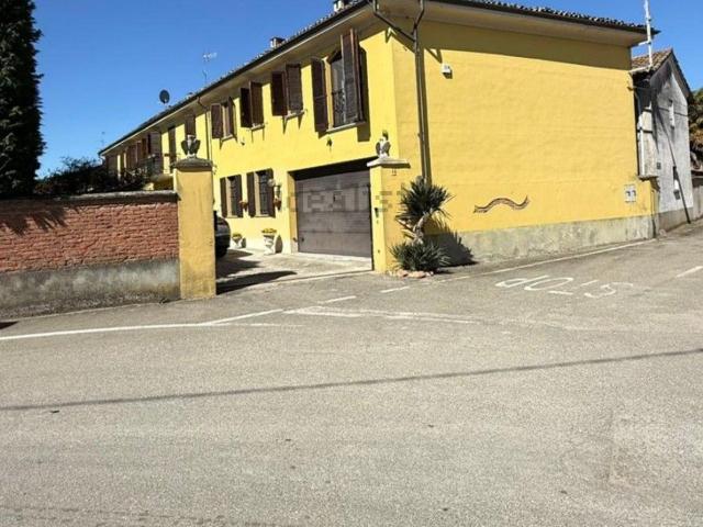 Rustico in vendita a Candia Lomellina, Lombardia